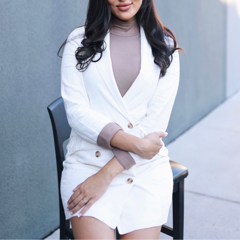 L*Space Cream Linen Blazer Dress, Size M